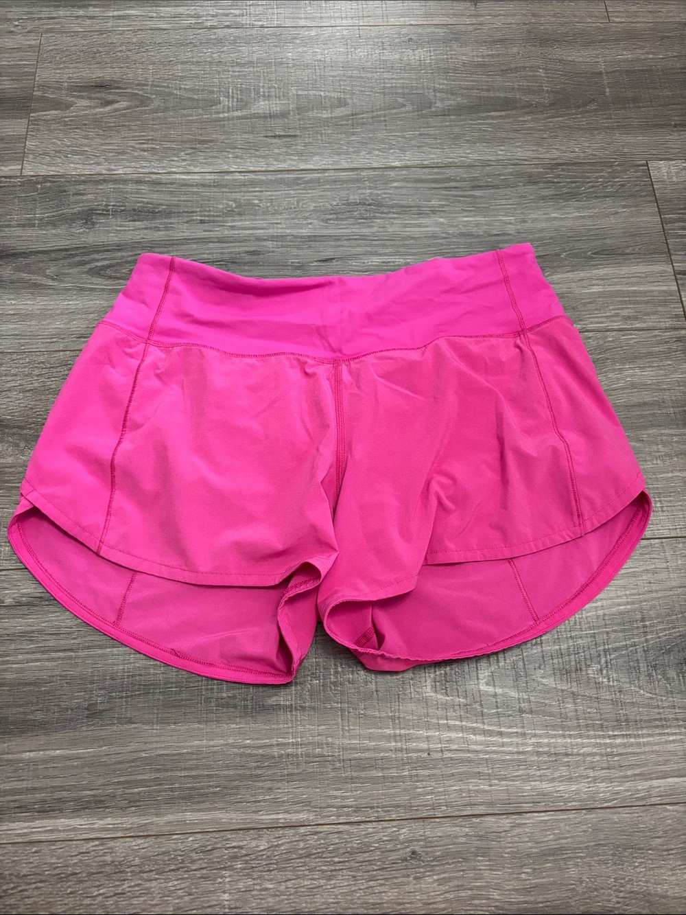 lululemon sonic pink speed up shorts